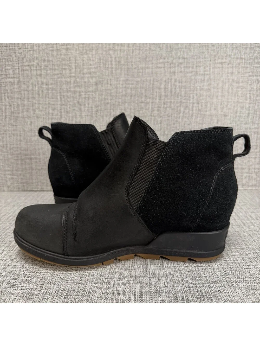 Sorel Booties Womens Sz 8 Black Leather & Suede Pull On Chelsea Ankle Boots Evie